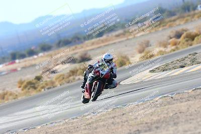 media/Nov-17-2024-CVMA (Sun) [[1fec520723]]/Race 11-Amateur Supersport Open/